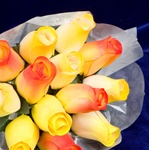 Wood Rose Bouquet - Mixed Yellows